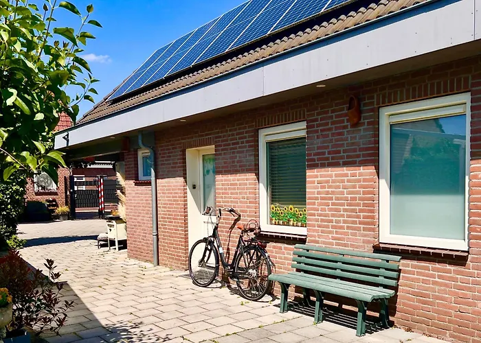 Rooi Bij de Knoptoren B&B